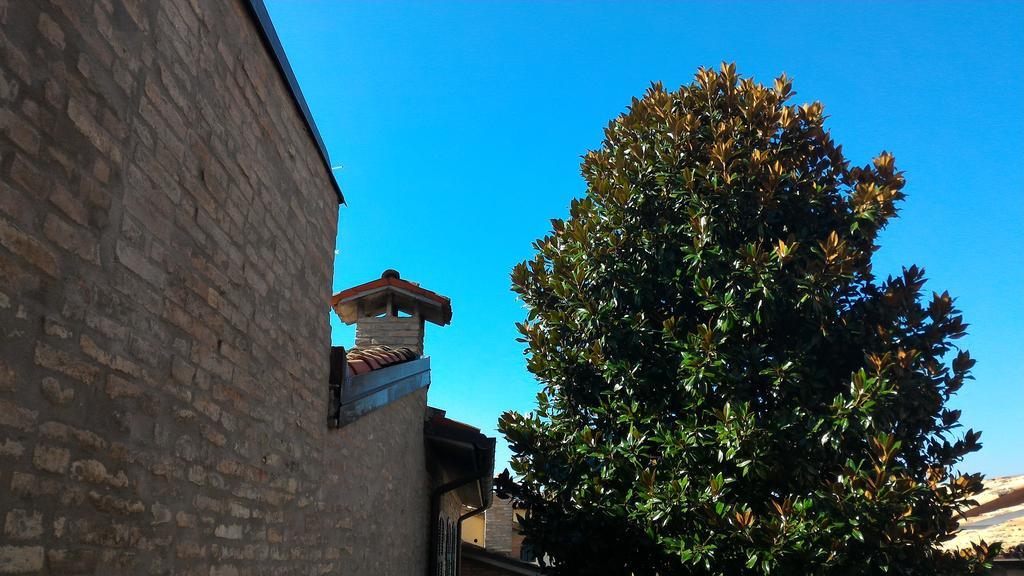 Ravenna Rooms Bagian luar foto