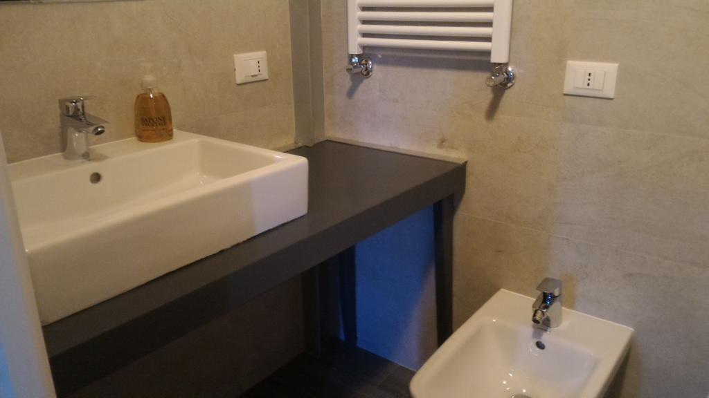 Ravenna Rooms Bagian luar foto