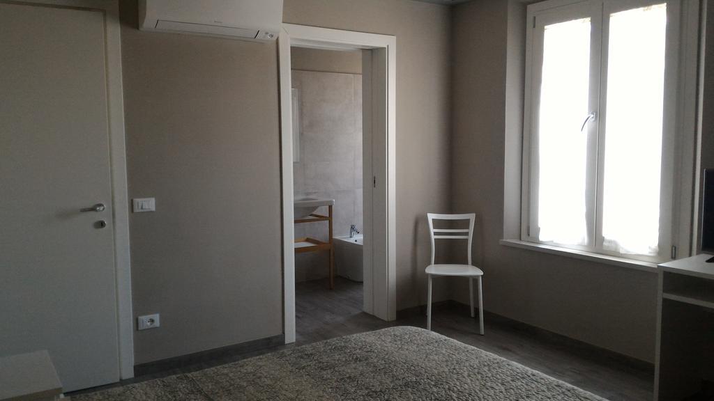 Ravenna Rooms Bagian luar foto