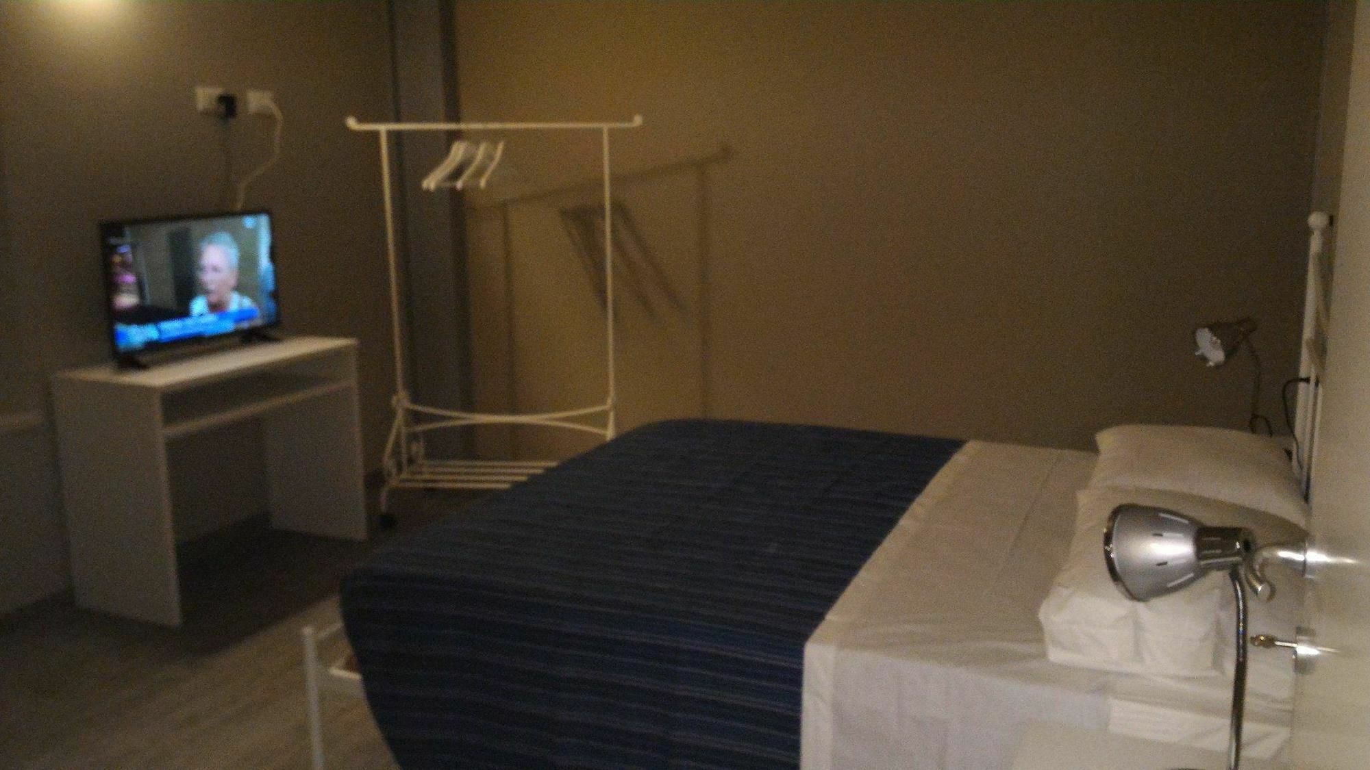 Ravenna Rooms Bagian luar foto