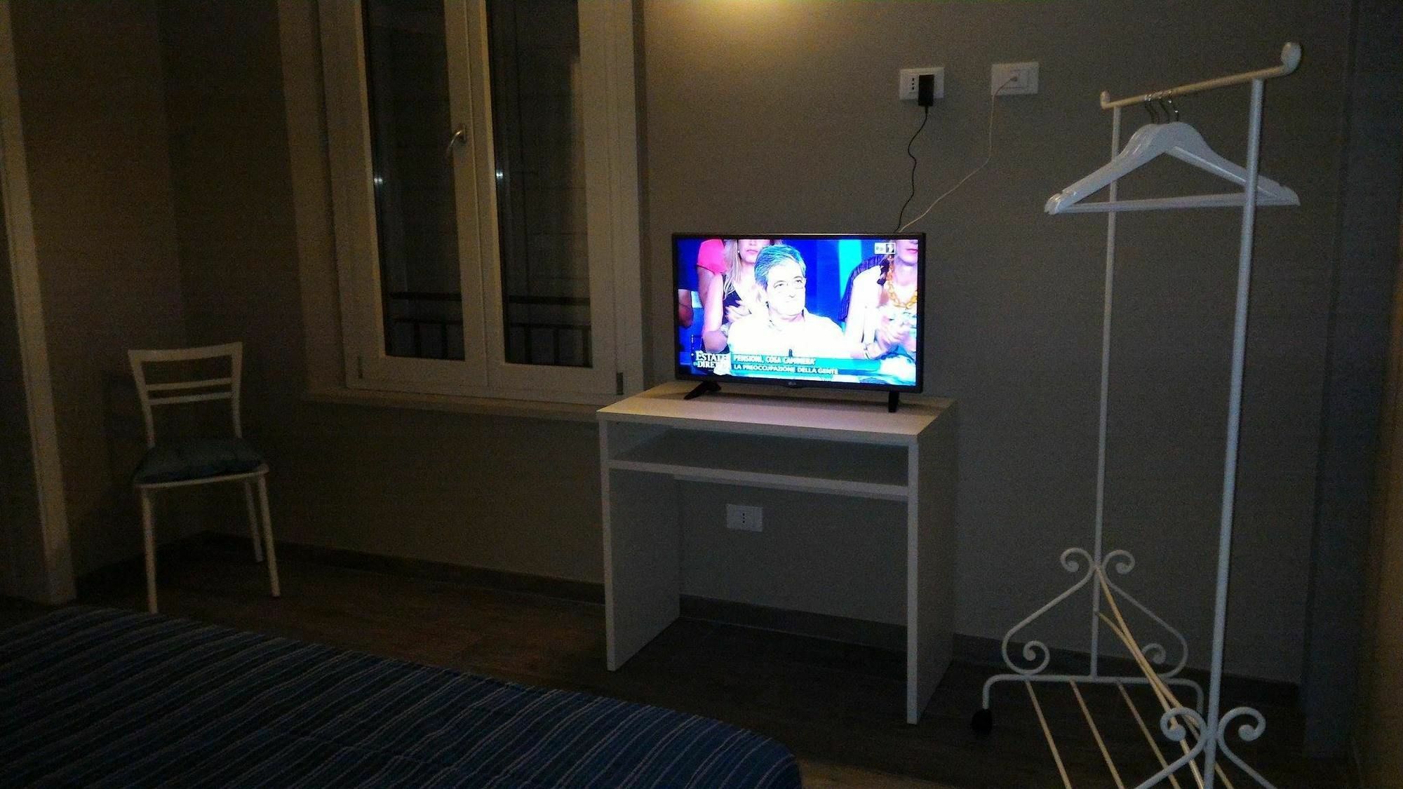 Ravenna Rooms Bagian luar foto