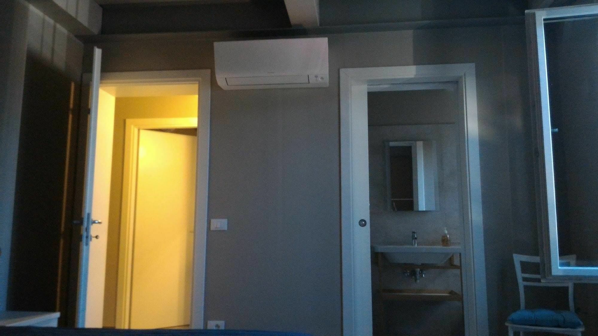 Ravenna Rooms Bagian luar foto